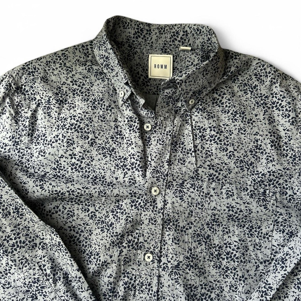 ROWM Men’s Long Sleeve Button-Up Shirt - L, Light Blue w/ Navy Floral Print